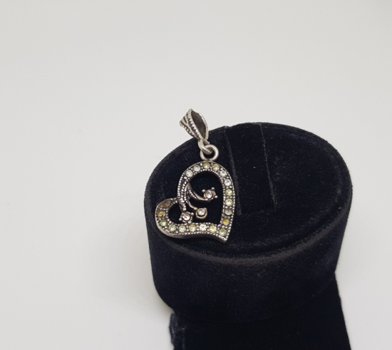 KALP FORMLU GÜMÜŞ KOLYE UCU