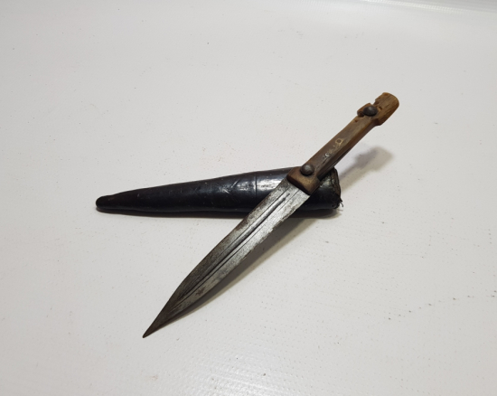 OSMANLI DÖNEMİ BOYNUZ SAPLI ÇERKES KAMASI