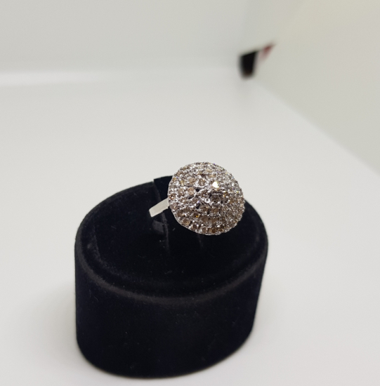 KUBBELİ MODEL PIRLANTA TAŞLI YÜZÜK