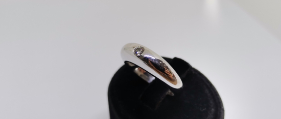 PIRLANTA TAŞLI ALYANS MODEL TEKTAŞ YÜZÜK