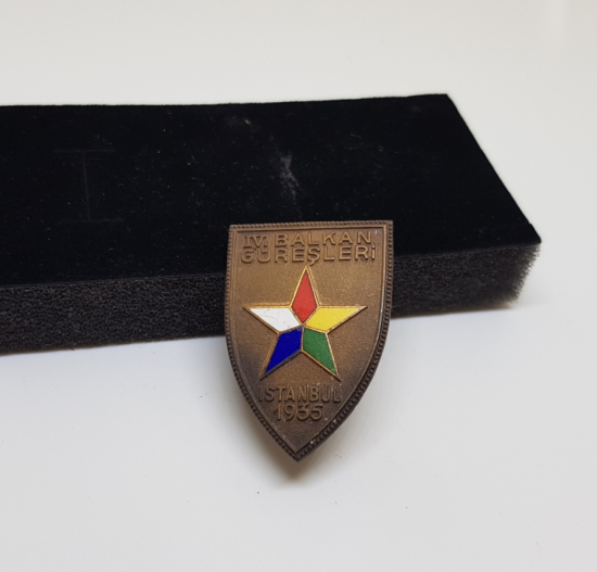1935 İSTANBUL 4. BALKAN GÜREŞLERİ NADİR MADALYA ROZET