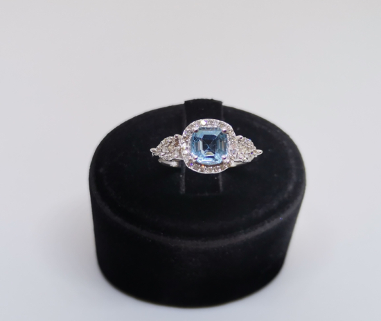 AQUAMAİN VE PIRLANTA TAŞLI YÜZÜK