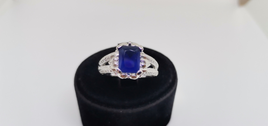 SAFİR VE PIRLANTA TAŞLI BAGET MODEL YÜZÜK