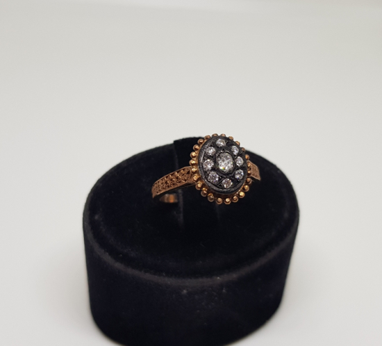 ELMAS VE PIRLANTA TAŞLI DİVANHANE ÇİVİSİ MODEL YÜZÜK