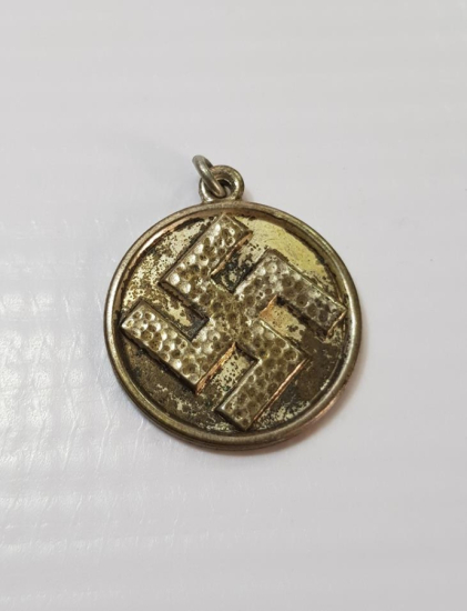 2. DÜNYA SAVAŞI ALMAN NAZİ GAMALI HAÇ KOLYE UCU