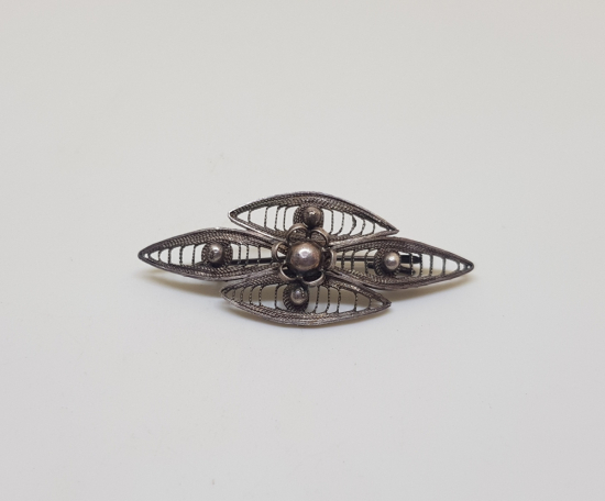 TELKARİ İŞÇİLİKLİ ANTİKA GÜMÜŞ BROŞ