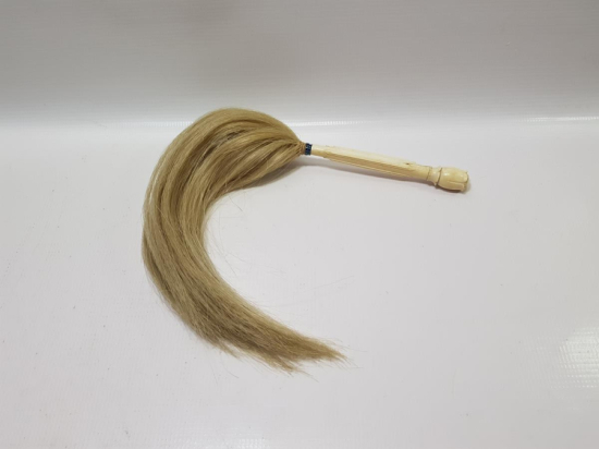 OSMANLI DÖNEMİ FİLDİŞİ SAPLI TOZ SÜPÜRGESİ