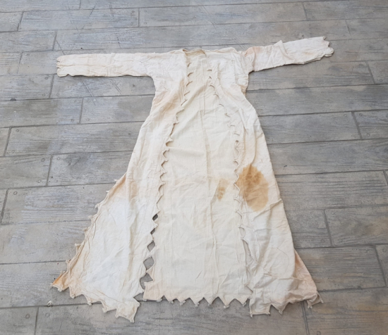 OSMANLI DÖNEMİ BEYAZ RENKLİ GELİN ÜÇ ETEĞİ