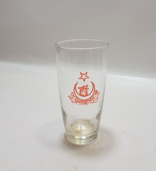 CUMHURİYET BAŞLARI ÇOK NADİR ÜZERİ BOZKURT VE AY YILDIZLI BARDAK