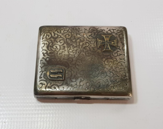 2. DÜNYA SAVAŞI DÖNEMİ NAZİ ALMAN SİGARA TABAKASI