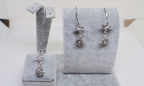 PIRLANTA TAŞLI KAR TANESİ MODELİ KOLYE KÜPE SETİ