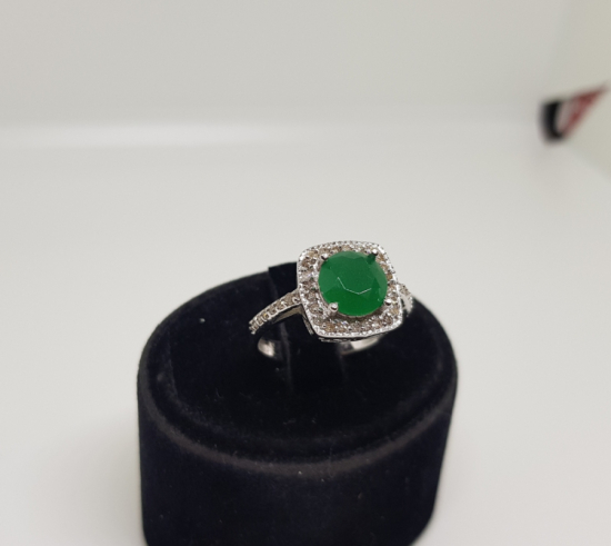 PIRLANTA VE HAM ZÜMRÜT TAŞLI YÜZÜK