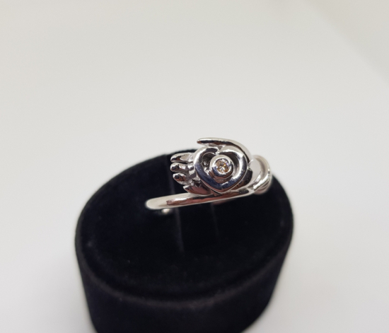 HANIMELİ MODELİ PIRLANTA TAŞLI YÜZÜK