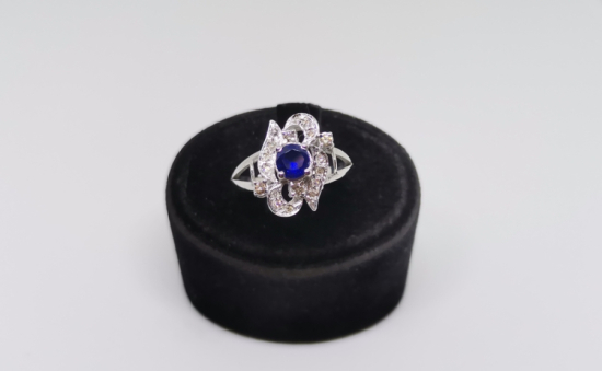 SAFİR VE PIRLANTA TAŞLI FRANSIZ MEKİĞİ YÜZÜK