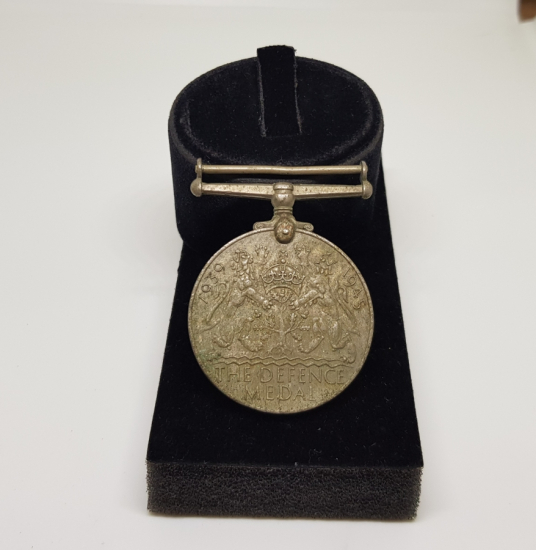 2. DÜNYA SAVAŞI DÖNEMİ NADİR İNGİLİZ SAVUNMA LİYAKAT MADALYASI