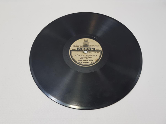 MÜNİR NURETTİN SELÇUK