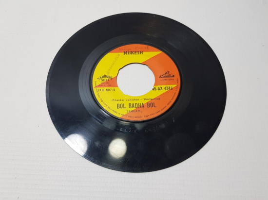 MUKESH & LATA MANGESHKAR and MOHD. RAFİ