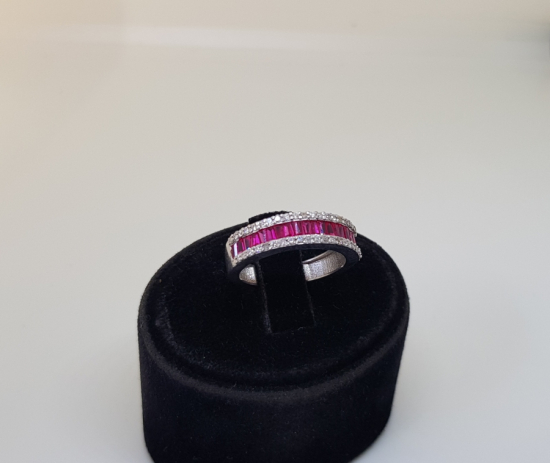 YAKUT VE PIRLANTA TAŞLI TAM TUR MODEL YÜZÜK