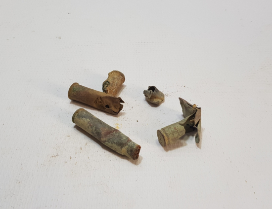 1. DÜNYA SAVAŞI DÖNEMİ ÇEŞİTLİ MİLLETLERE AİT MAVZER MERMİSİ KOVANI LOTU