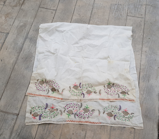 OSMANLI DÖNEMİ EL İŞİ SIRMA İŞÇİLİKLİ YAĞLIK