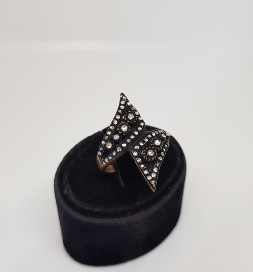 SONSUZLUK MODELİ ÖZEL YAPIM ELMAS TAŞLI YÜZÜK