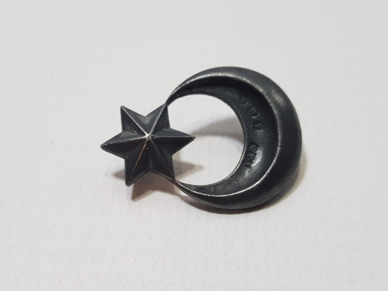 İŞGAL DÖNEMİ İSTANBUL POLİSLERİNİN TAKTIĞI GÜMÜŞ AY YILDIZ ŞAPKA KOKARTI