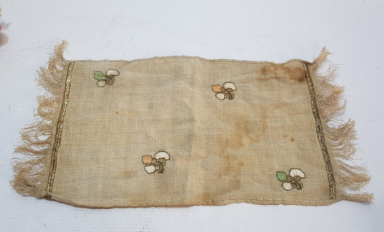 ÜZERİ İPEK VE SIRMA İŞÇİLİKLİ OSMANLI DÖNEMİ NADİR EL YAĞLIĞI