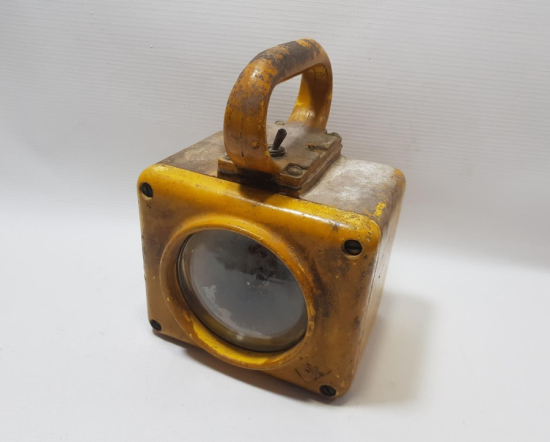 ANTİKA GEMİCİ FENERİ