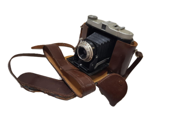 ANTİKA KÖRÜKLÜ FOTOĞRAF MAKİNESİ