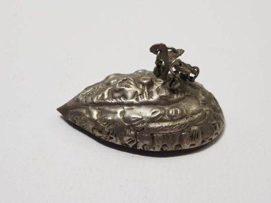 OSMANLI DÖNEMİ ÇOK NADİR DAMGALI VE KUŞ APLİKELİ TOPUK TAŞI ALETİ