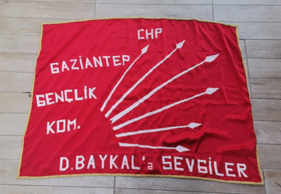 CHP GAZİANTEP GENÇLİK KOMİTESİ - DENİZ BAYKAL CHP BAYRAĞI