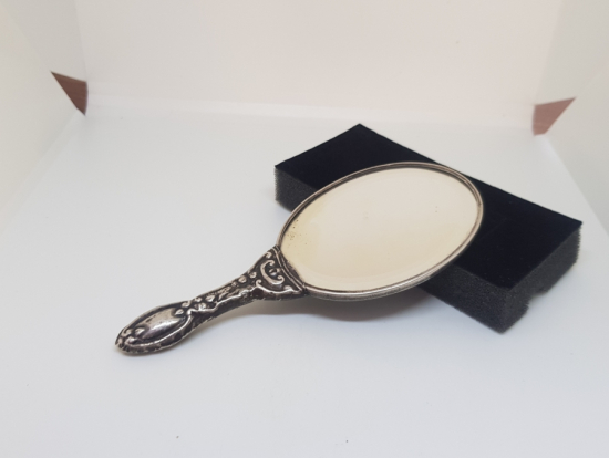 KABARTMA İŞÇİLİKLİ ANTİKA GÜMÜŞ EL AYNASI