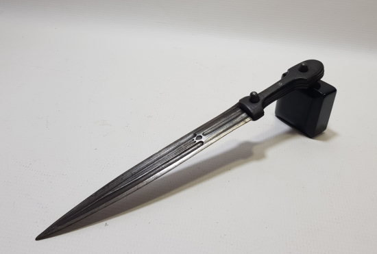 ÜZERİ USTA DAMGALI OSMANLI DÖNEMİ BOYNUZ SAPLI BÜYÜK BOY ÇERKES KAMASI