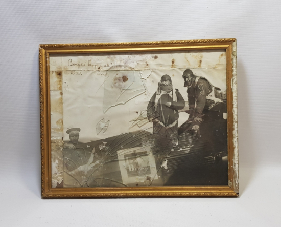 1932 YILI İSMET İNÖNÜ İMZALI 1. TEYYARE ALAYI İTHAFLI PİLOT ELBİSELİ İSMET İNÖNÜ FOTOĞRAFI