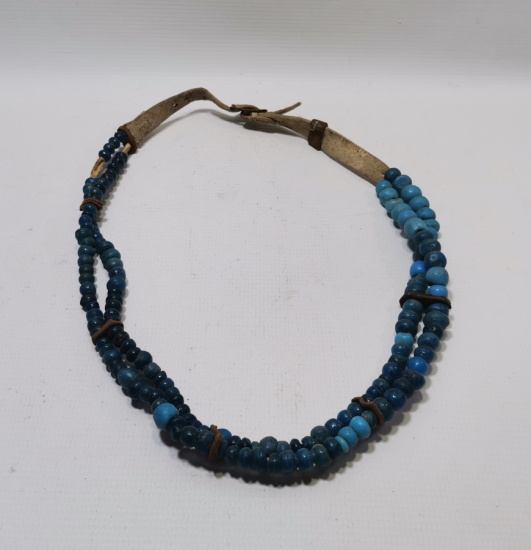 OPAL VE CAM HABBELERDEN YAPILMIŞ OSMANLI DÖNEMİ NADİR BUZAĞI KOLYESİ