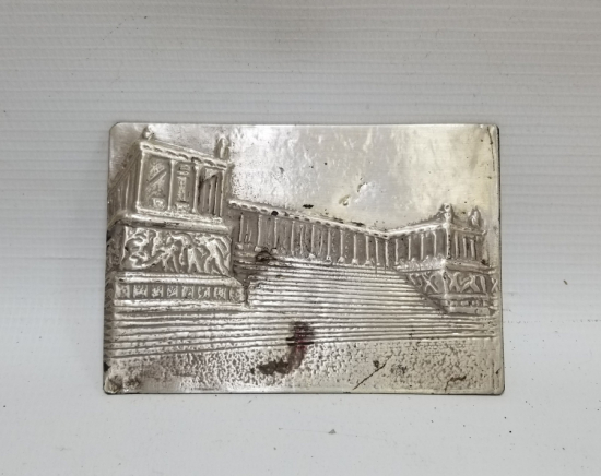 ANTİKA GÜMÜŞ ZEUS SUNAĞI GÖRSELLİ PLAKA