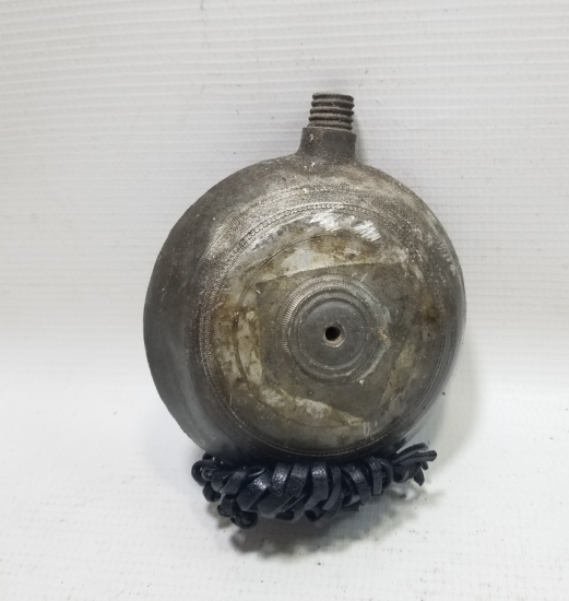 NADİR TİPTE METAL RUM ASKER MATARASI