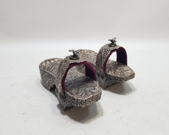 OSMANLI DÖNEMİ ÜZERİ KUŞLU VE HAYAT AĞAÇLI NADİR SARAY İŞİ GELİN NALINI