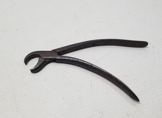 ÜZERİ AY YILDIZ FİGÜRLÜ OSMANLI DÖNEMİ ÇOK NADİR DİŞÇİ PENSİ