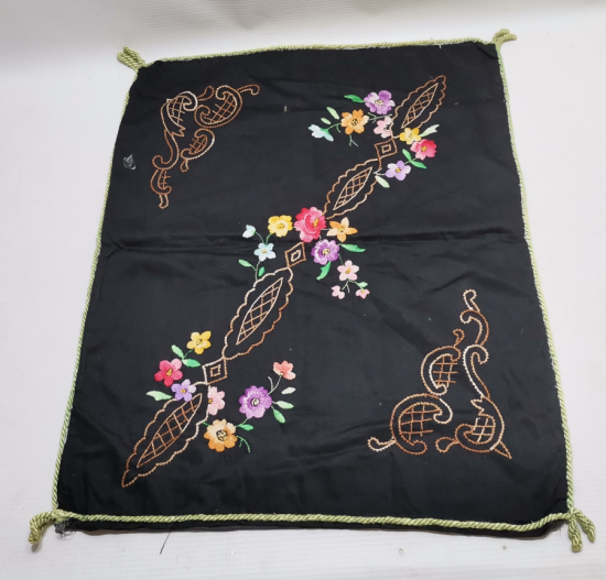 EL İŞİ ANTİKA YASTIK KILIFI