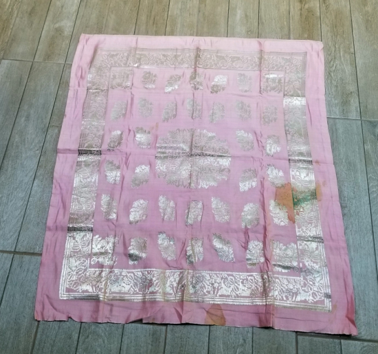 OSMANLI DÖNEMİ HEREKE YAPIMI GÜMÜŞ SIRMA İŞÇİLİKLİ İPEK GELİN BOHÇASI