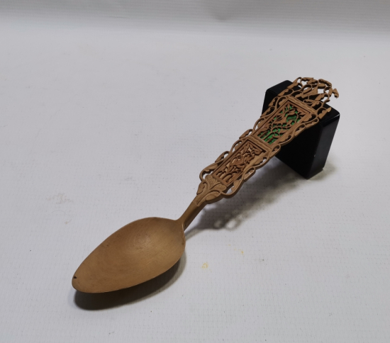 OSMANLI DÖNEMİ BİTKİSEL MOTİFLİ TEKKE İŞİ NADİR KAŞIK