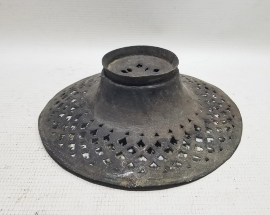 TESTERE İŞÇİLİKLİ NADİR FORMDA OSMANLI DÖNEMİ İBRİK LENGERİ SÜZGECİ