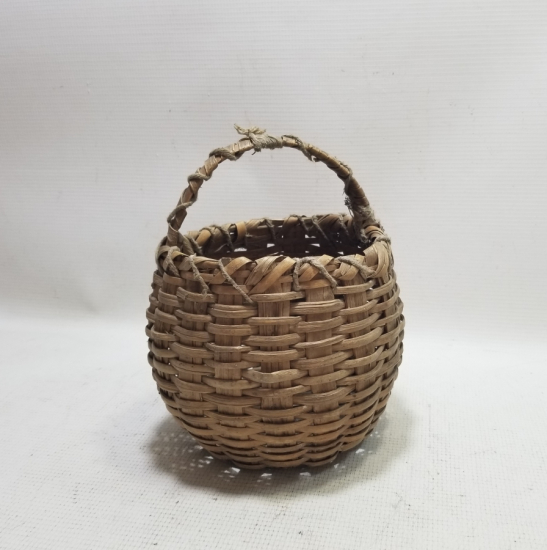 EL ÖRGÜSÜ ANTİKA ÜZÜM SEPETİ