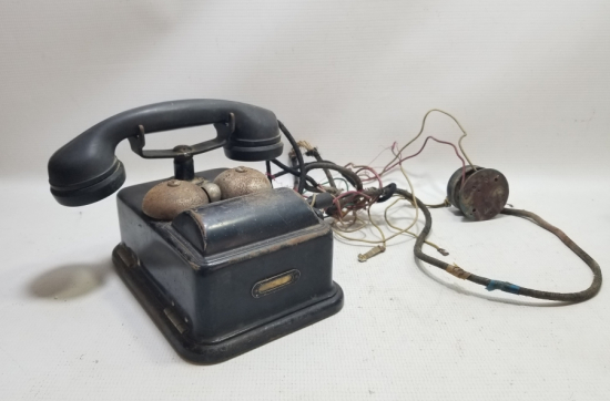 OSMANLI DÖNEMİ YANDAN ÇEVİRMELİ SANTAL BAĞLANTILI TELEFON