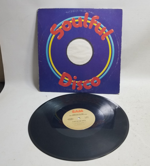 ORİJİNAL KABINDA 35LİK DİSKO MÜZİKLERİ İÇEREN PLAK