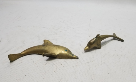 İKİ ADET ANTİKA PİRİNÇ DEKORATİF YUNUS FİGÜRÜ