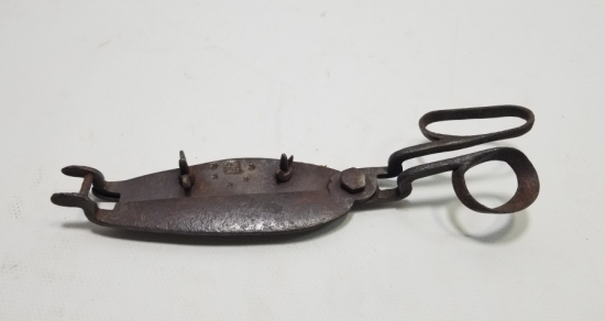 ÜZERİ USTA DAMGALI OSMANLI DÖNEMİ HEREKE YAPIMI HALI MAKASI