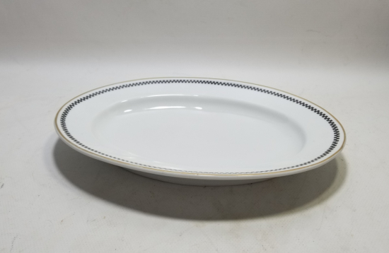 ARKASI OSMANLICA YAZILI VE ALTIN VARAKLI PORSELEN SALATA TABAĞI