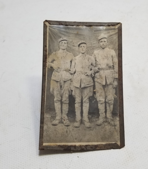 ORİJİNAL EL YAPIMI ÇERÇEVESİNDE ANTİKA ASKER FOTOĞRAFI